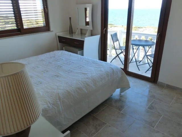 Unique 4 Bedroom Villa With 5 Baths And Sea Front Location   