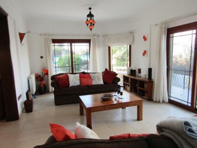 Spacious 3 Bedroom Villa In Esentepe, Only 2 Mins From Korineum Golf