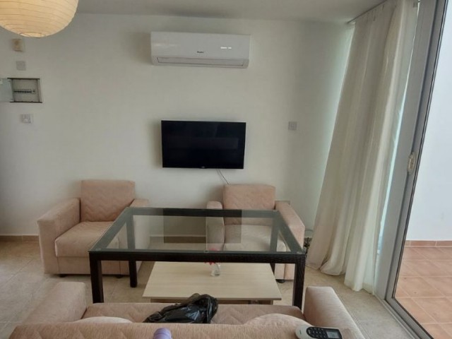 İki Yatak Odalı Mobilyasız Penthouse Daire Anahtar Hazır