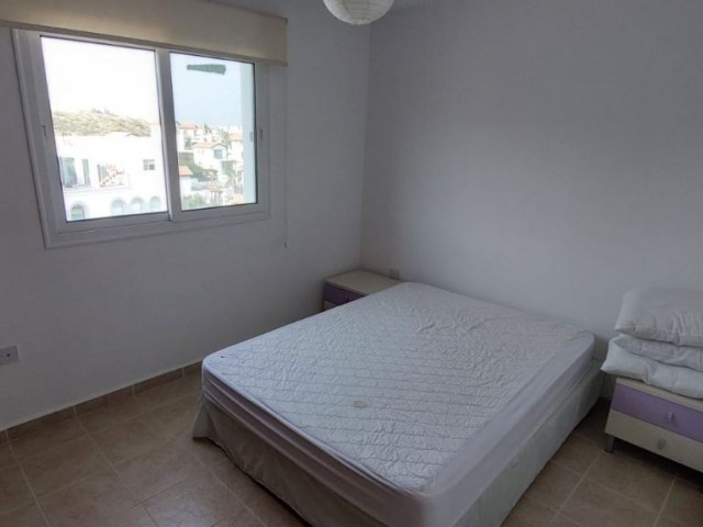 İki Yatak Odalı Mobilyasız Penthouse Daire Anahtar Hazır