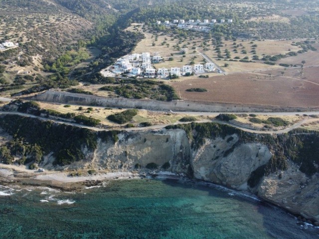 LETZTE 4 EINHEITEN Wunderschöne Marina Park Villa mit 360-Grad-Panoramablick auf das Meer und die Berge