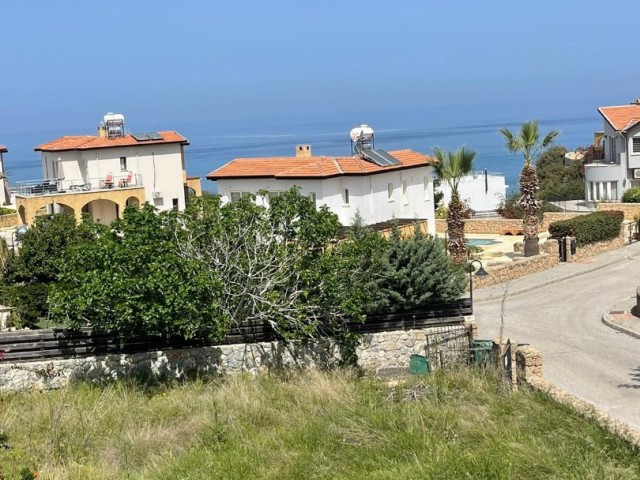 Stunning 3-Bedroom Villa with Private Pool in Bahçeli, Kyrenia