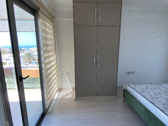 2+1 LUXURIOUS PENTHOUSE FOR RENT IN KYRENIA CITY CENTER 