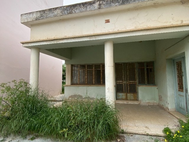 INVESTITIONSMÖGLICHKEIT IN ALSANCAK YAYLA NACHBARSCHAFT MIT BLICK AUF DIE BERGE UND DAS MEER ** 