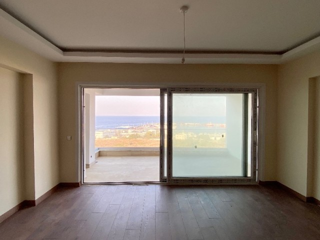 SPECIAL 3+1 FLAT OFFERING YOU THE BEST SEA VIEW ! ✔️TURKISH DEED 