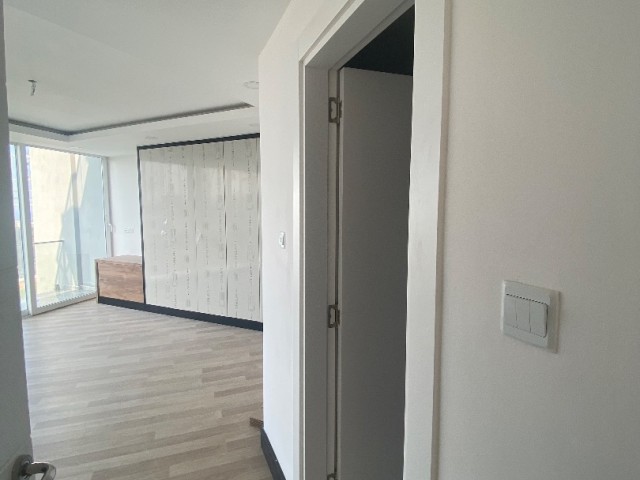 2+1 DUPLEX, BRANDNEUES PENTHOUSE !  ** 