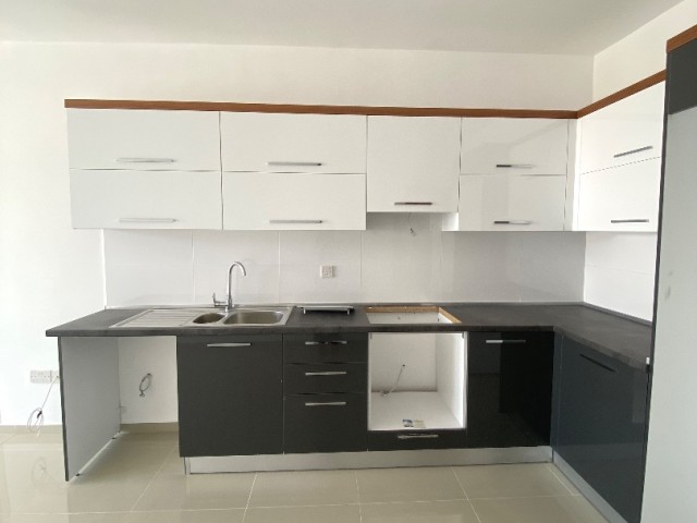 BRAND NEW 3+1 FLAT CLOSE TO CAFE PASCUCCI