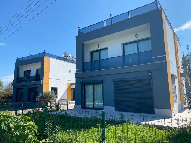 DUPLEX VILLA FOR SALE IN KYRENIA/ÇATALKOY ** 