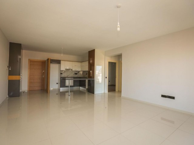 Flat For Sale in Aşağı Girne, Kyrenia