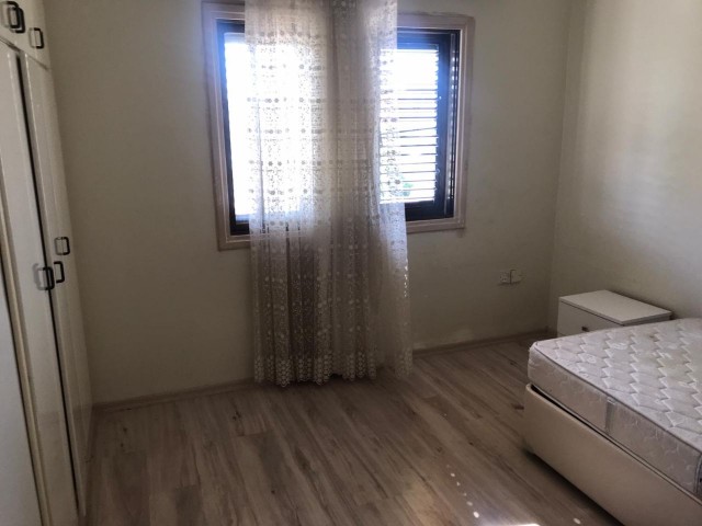 LEFKOŞA/YENİŞEHİR'DE SATILIK DAİRE