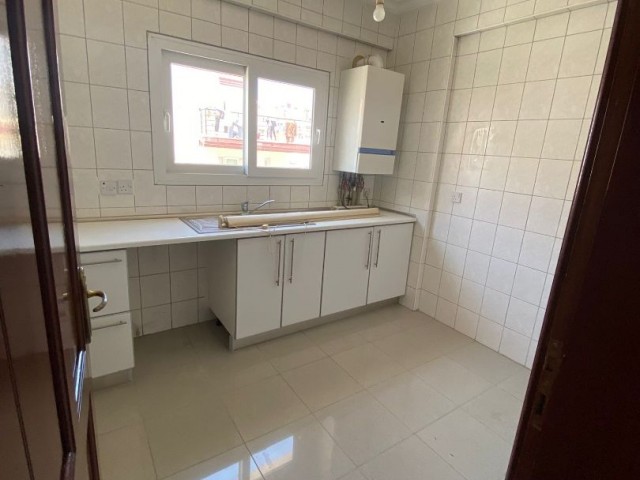 Business To Rent in Aşağı Girne, Kyrenia