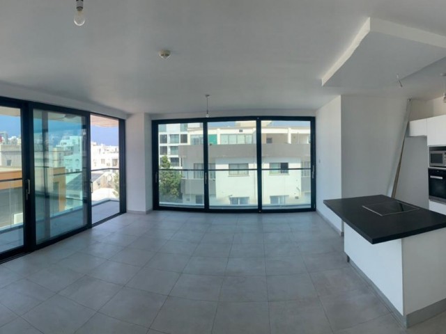 Flat To Rent in Aşağı Girne, Kyrenia