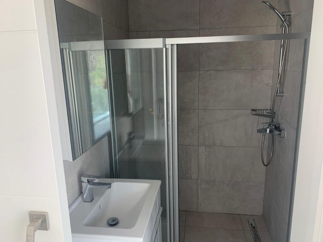 Flat To Rent in Aşağı Girne, Kyrenia