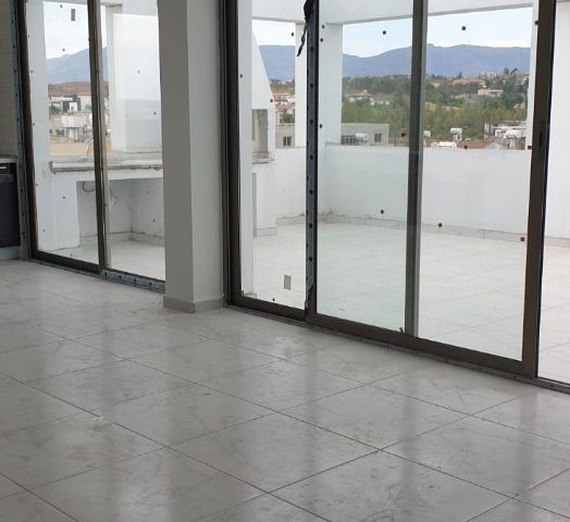 PENTHOUSE FOR SALE IN NICOSIA/MITREELI ** 