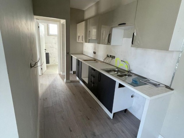 2+1 FLAT FOR SALE IN NICOSIA/YENISEHIR ** 