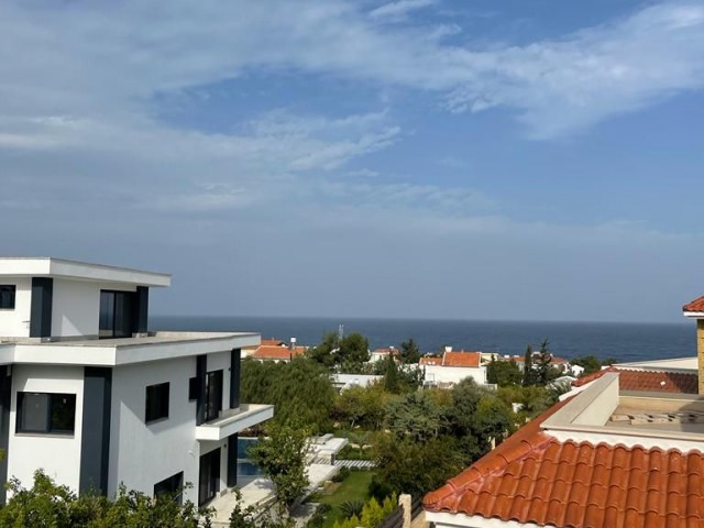 VILLAS FOR SALE IN KYRENIA/ALSANCAK ** 