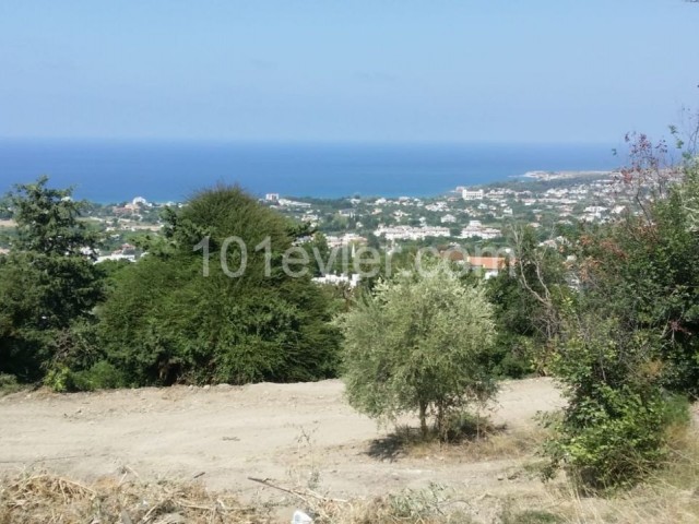 Residential Zoned Plot For Sale in Lapta, Kyrenia