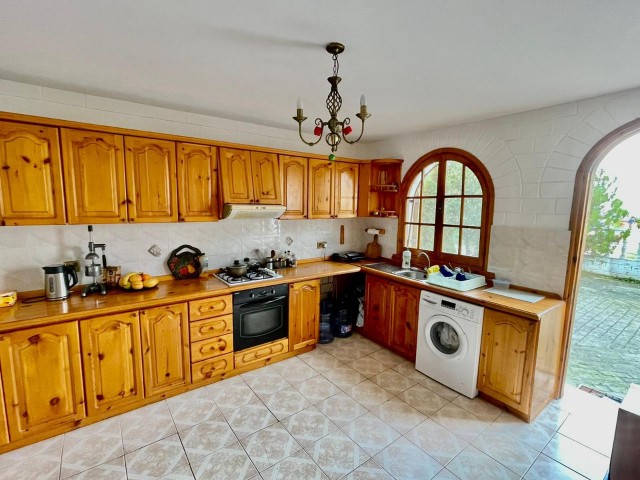 MAGNIFICENT VIEW VILLA FOR SALE IN KYRENIA/LAPTA ** 