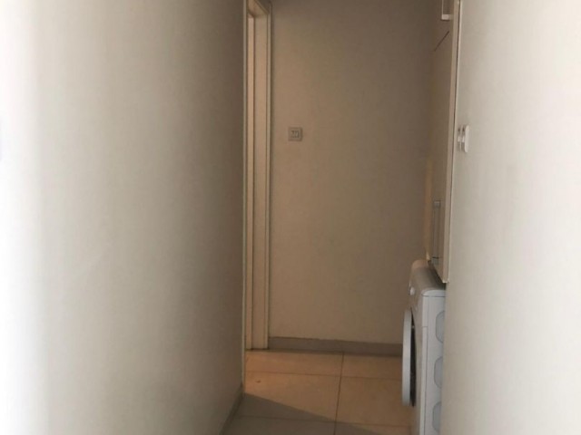 2+1 WOHNUNG ZU VERKAUFEN IN NIKOSIA/MARMARA ** 