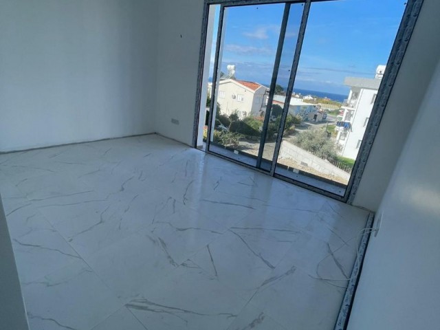 FLAT FOR SALE IN KYRENIA/ALSANCAK ** 