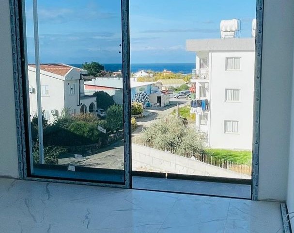 GİRNE/ALSANCAK'TA SATILIK DAİRE