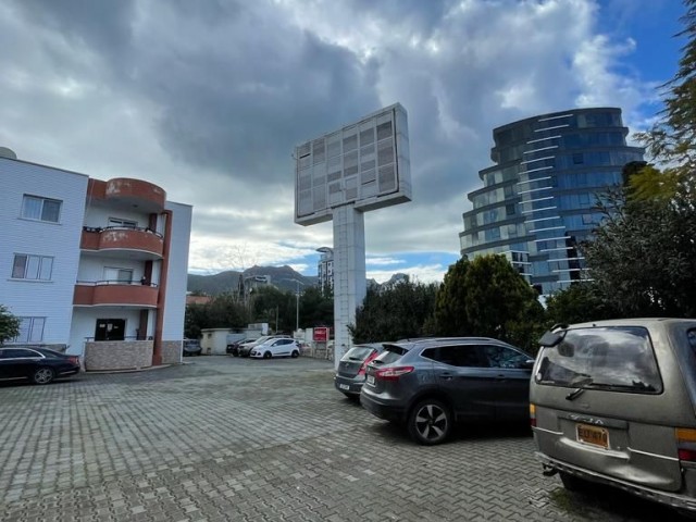 Flat For Sale in Aşağı Girne, Kyrenia