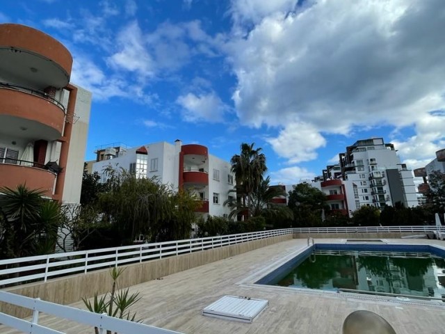 Flat For Sale in Aşağı Girne, Kyrenia