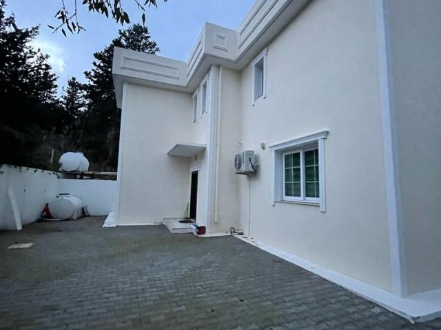 Villa For Sale in Alsancak, Kyrenia