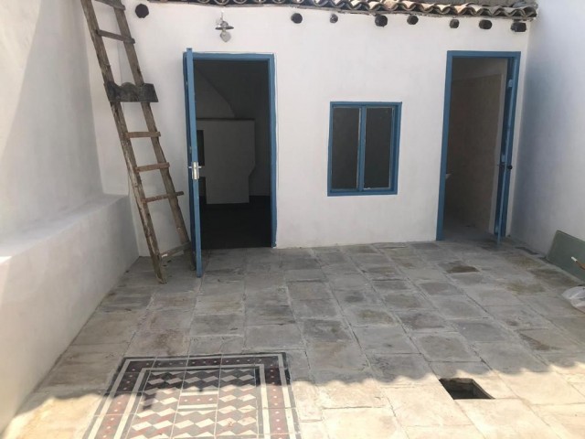 SHOP FOR RENT IN NICOSIA ** 