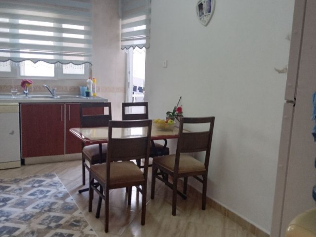 GİRNE MERKEZ MR.POUND ARKASI CİVARI SATILIK 3+1 DAİRE