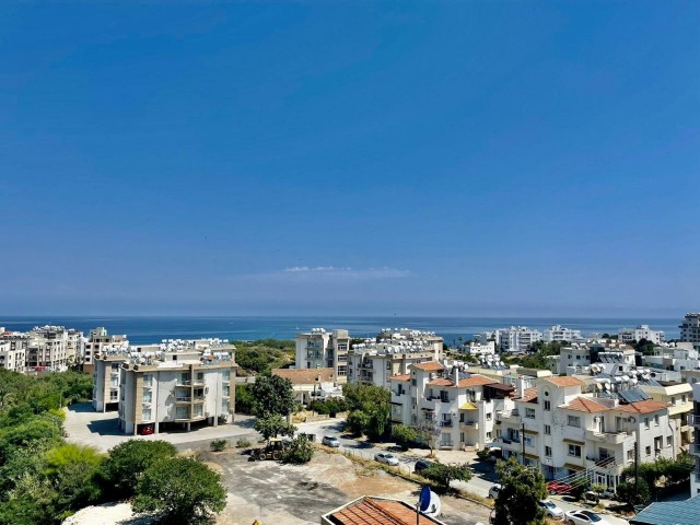 3+1 VOLL MÖBLIERTES PENTHOUSE ZUM VERKAUF GEGENÜBER KYRENIA PARK MALL ** 