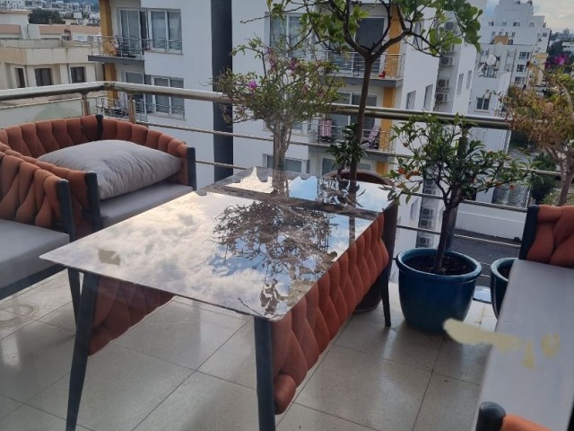 GİRNE KAŞGAR BÖLGESİNDE SATILIK MUHTEŞEM MANZARALI PENTHOUSE