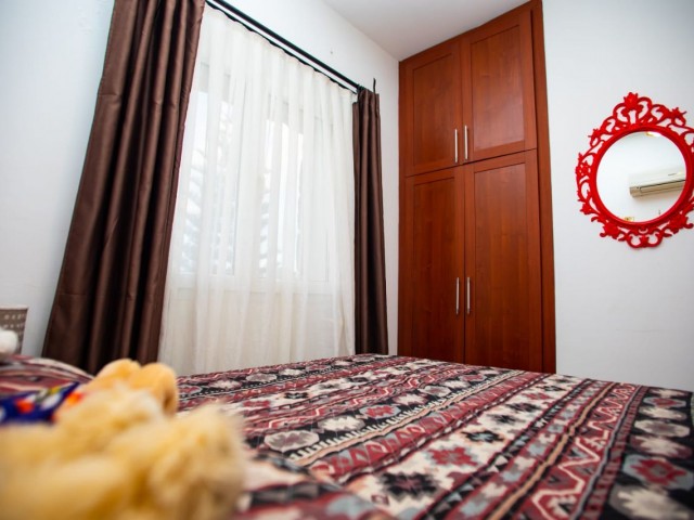 GİRNE CRATOS HOTEL BÖLGESİ SATILIK 3+1 VİLLA