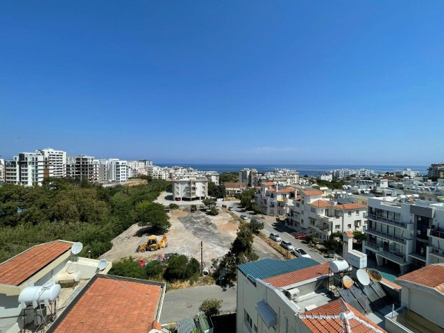 3+1 FULLY FURNISHED PENTHOUSE FOR RENT OPPOSITE KYRENIA PARK SHOPPING MALL ** 