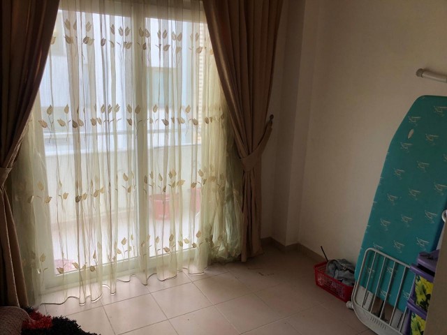 WOHNUNG ZU VERKAUFEN IN KYRENIA/OLIVENHAIN ** 