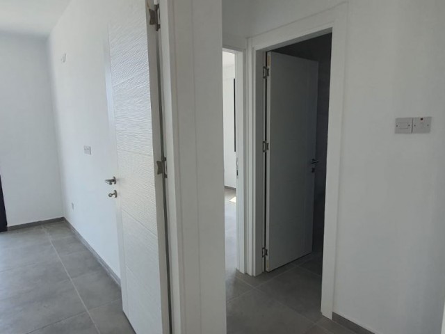 2+1 PENTHOUSE UND DAIRES IM ZENTRUM VON KYRENIA ZU VERKAUFEN ** 