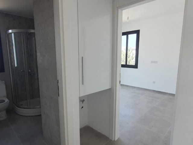 GİRNE MERKEZDE SATILIK 2+1 PENTHOUSE VE DAIRELER