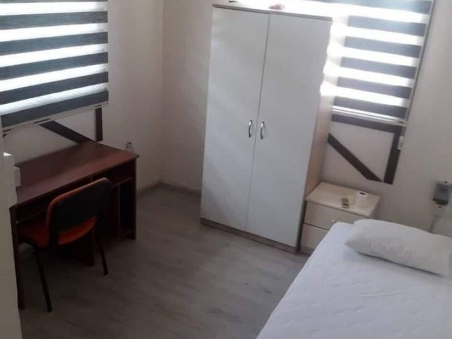 STUDIO-ZIMMER ZUR JÄHRLICHEN MIETE IN NIKOSIA / ORTAKÖY ** 