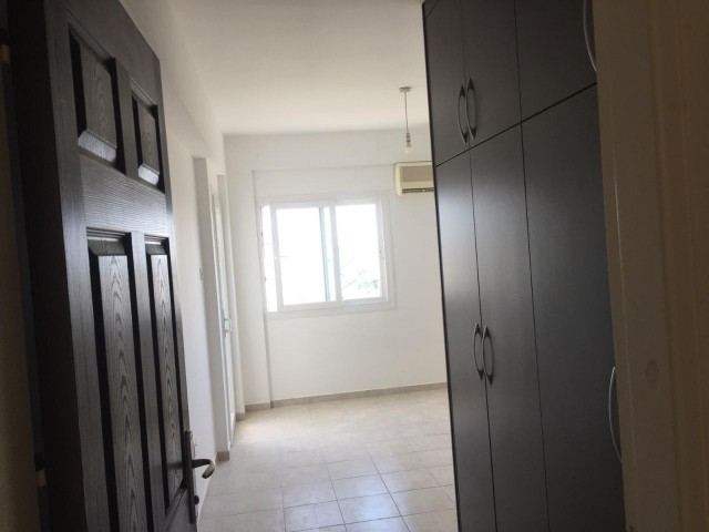 LEFKOŞA/HAMİTKÖY'DE SATILIK 3+1 DAİRE