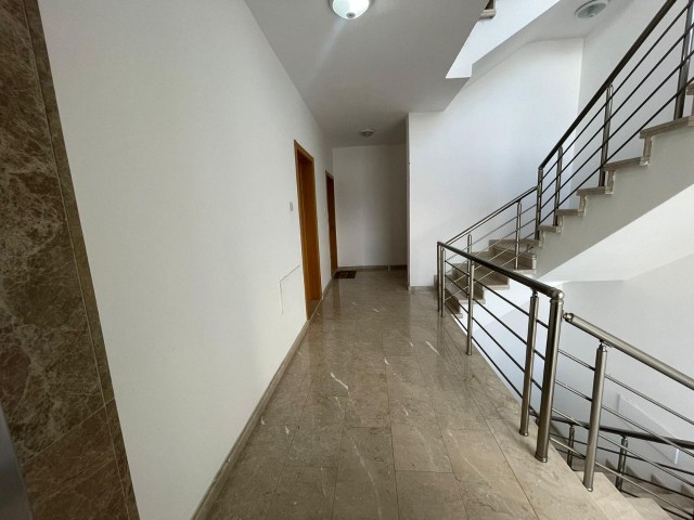 Flat For Sale in Aşağı Girne, Kyrenia