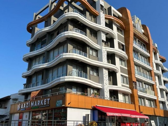 Flat For Sale in Yukarı Girne, Kyrenia