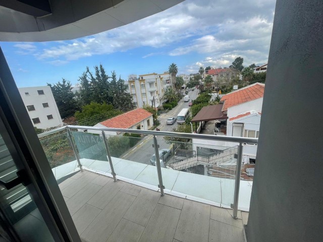 Flat For Sale in Yukarı Girne, Kyrenia