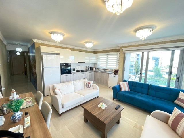 Flat For Sale in Aşağı Girne, Kyrenia