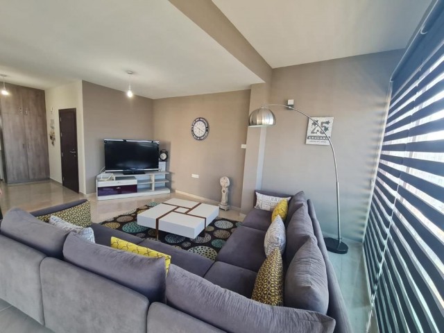 Penthouse For Sale in Aşağı Girne, Kyrenia