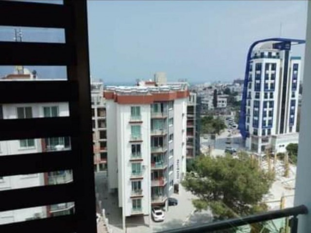 GİRNE MERKEZDE SATILIK 2+1 FUL EŞYALI PENTHOUSE