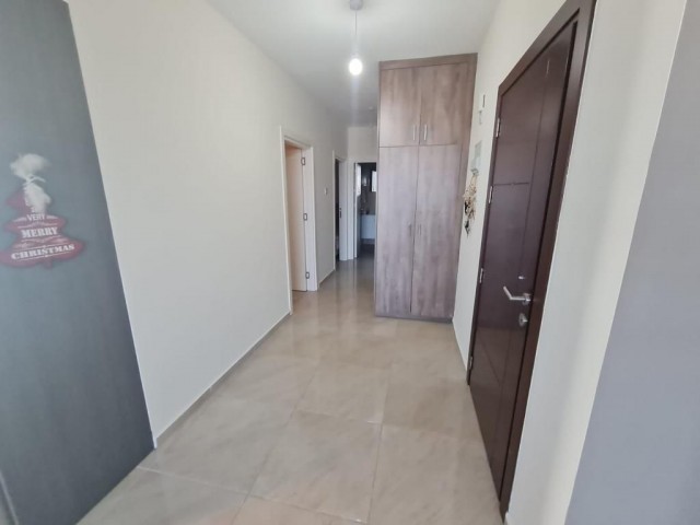 Penthouse Kaufen in Aşağı Girne, Kyrenia