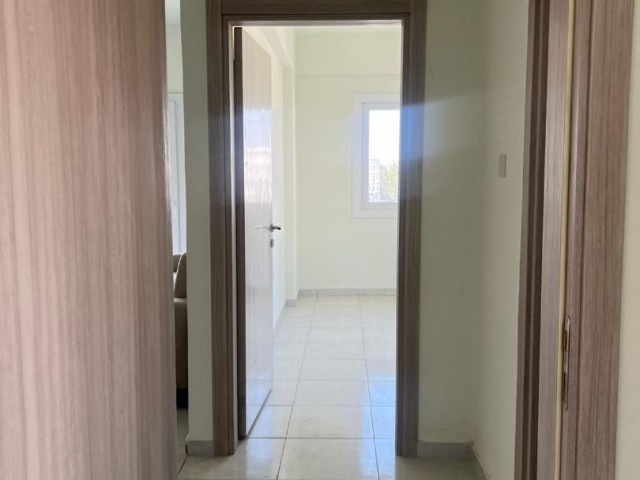 LEFKOŞA/GÖNYELİ'DE SATILIK 2+1 EŞYALI DAİRE