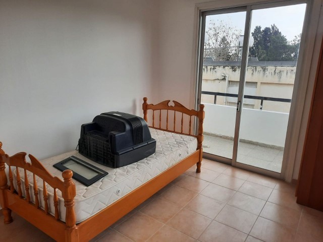 LEFKOŞA/KÖŞKLÜÇİFTLİK'TE SATILIK 3+1 DAİRE