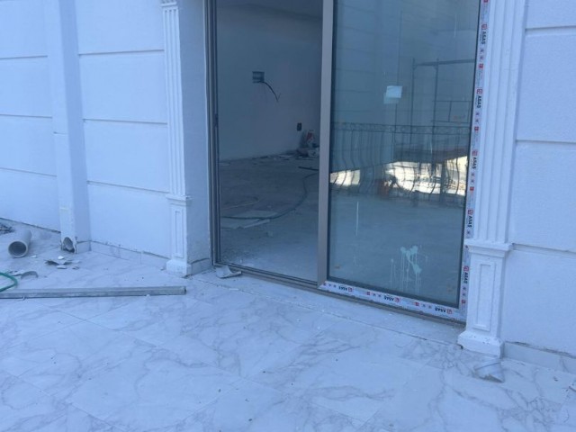 Магазин Продается in Yukarı Girne, Кирения