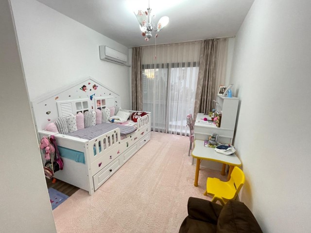 GİRNE NUSMAR MARKET BÖLGESİNDE SATILIK 3+1 FUL EŞYALI DAİRE